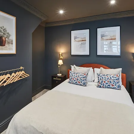 Queenscliffe Holiday home Scarborough