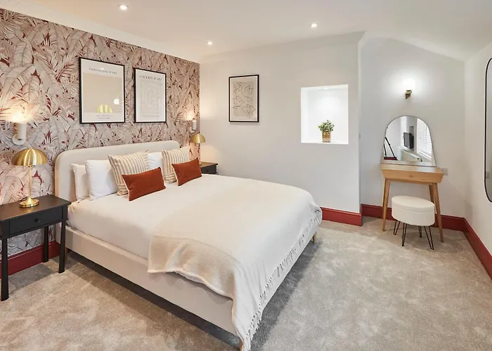 Queenscliffe * Scarborough