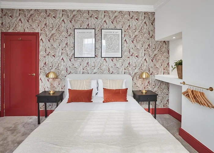 Queenscliffe * Scarborough